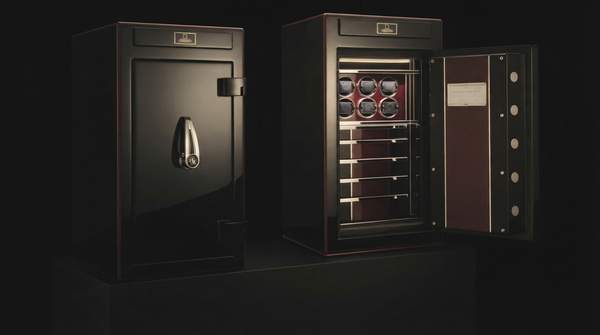 Editorial illustration for Choosing a Luxury Home Safe: How to Read the Ratings, Locks, and Bespoke Options Before You Buy